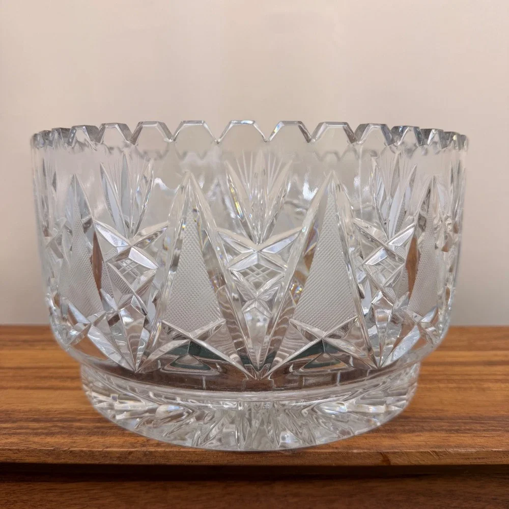 Imperlux Lead Crystal Bowl Cut Glass Scalloped Edge Starburst Centerpiece 8 inch